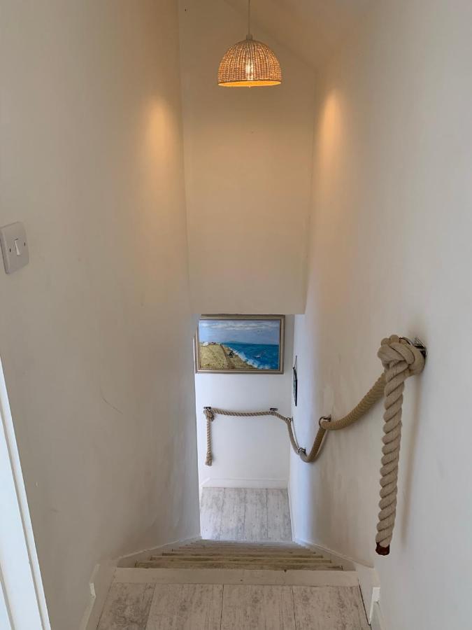 Villa Little Karenza Is The Perfect Cornish Getaway Saint Anthony Exterior foto