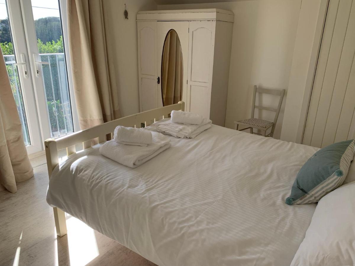 Villa Little Karenza Is The Perfect Cornish Getaway Saint Anthony Exterior foto